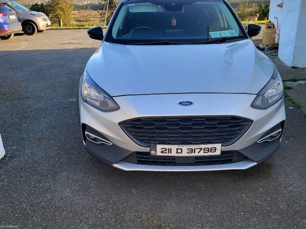 Ford Focus Hatchback, Petrol, 2021, Grey