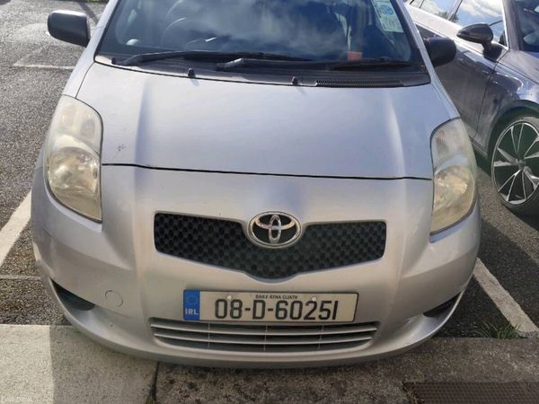 Toyota Yaris Hatchback, Petrol, 2008, Silver