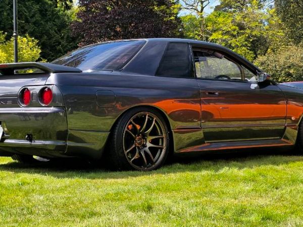 Nissan Skyline Coupe, Petrol, 1992, Grey