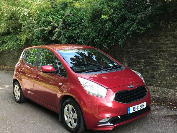 Kia Venga MPV, Petrol, 2016, Red