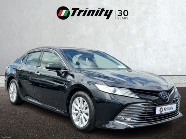 Toyota Camry Saloon, Petrol Hybrid, 2019, Black