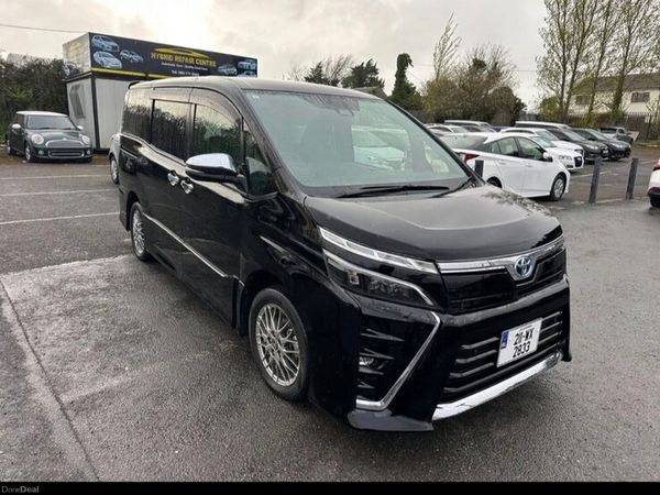 Toyota Estima MPV, Petrol Hybrid, 2016, Black