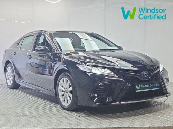 Toyota Camry Saloon, Petrol Hybrid, 2020, Black