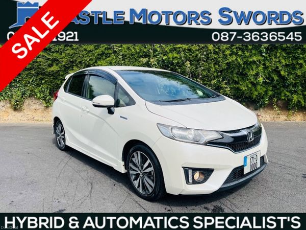 Honda Fit Hatchback, Petrol Hybrid, 2017, White