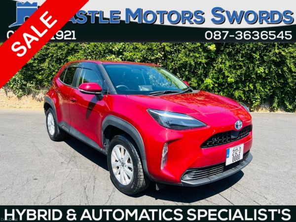 Toyota Yaris Cross Hatchback, Petrol Hybrid, 2021, Red