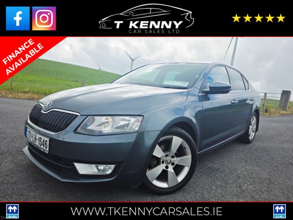Skoda Octavia Hatchback, Diesel, 2017, Grey