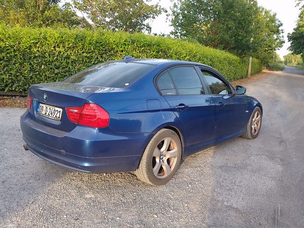 BMW 3-Series Saloon, Diesel, 2009, Blue