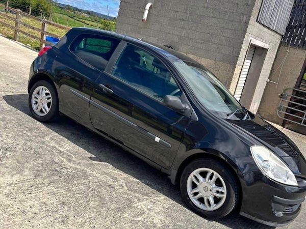Renault Clio Hatchback, Petrol, 2007, Black