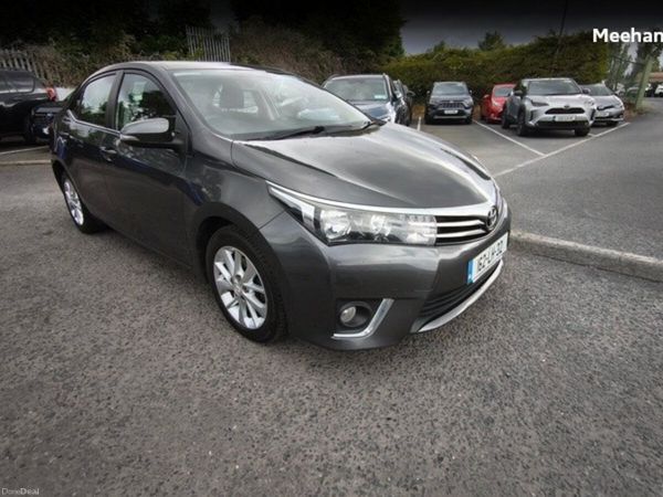 Toyota Corolla Saloon, Petrol, 2016, Grey