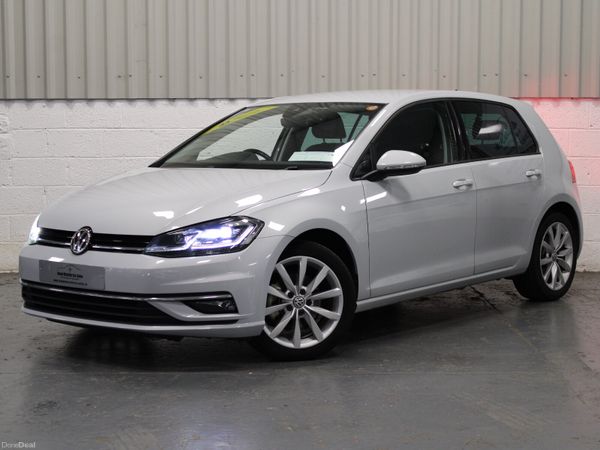 Volkswagen Golf Hatchback, Petrol, 2019, White