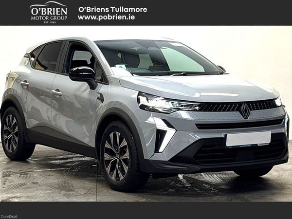 Renault Captur Hatchback, Petrol, 2026, Grey