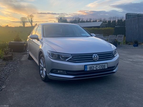 Volkswagen Passat Saloon, Diesel, 2018, Grey