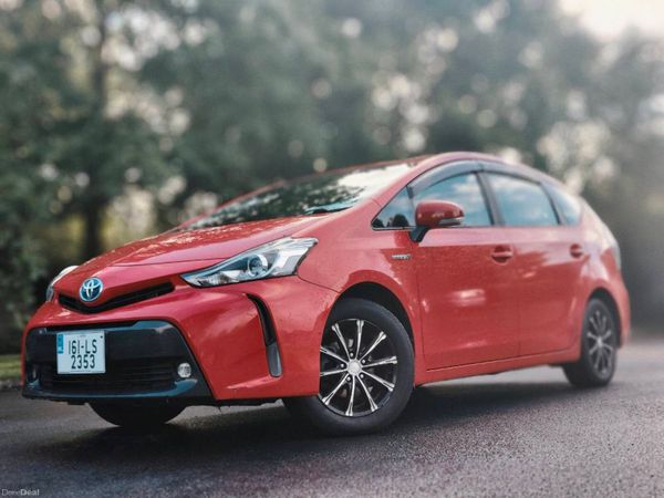 Toyota Prius MPV, Petrol Hybrid, 2016, Red