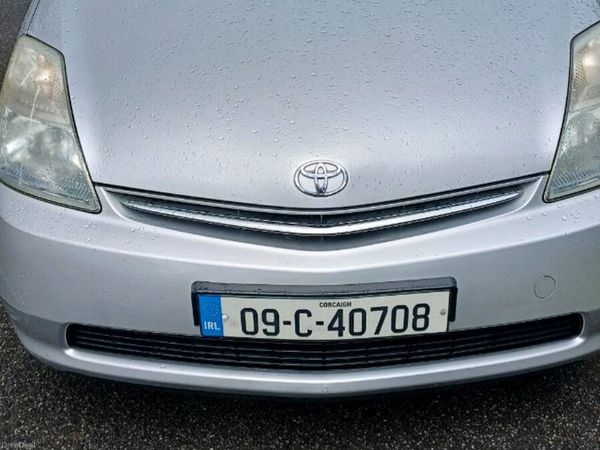 Toyota Prius Hatchback, Petrol Hybrid, 2009, Silver