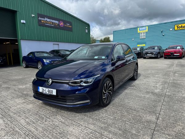 Volkswagen Golf Hatchback, Petrol Plug-in Hybrid, 2021, Blue