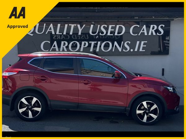 Nissan Qashqai MPV, Diesel, 2017, Red