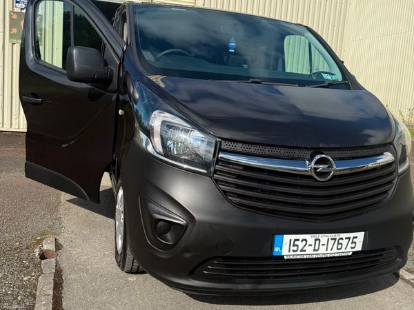 Opel Vivaro Van, Diesel, 2015, Black
