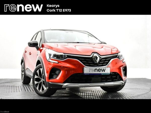 Renault Captur SUV, Petrol, 2022, Red