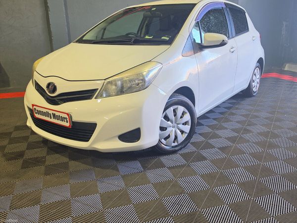 Toyota Vitz Hatchback, Petrol, 2012, White