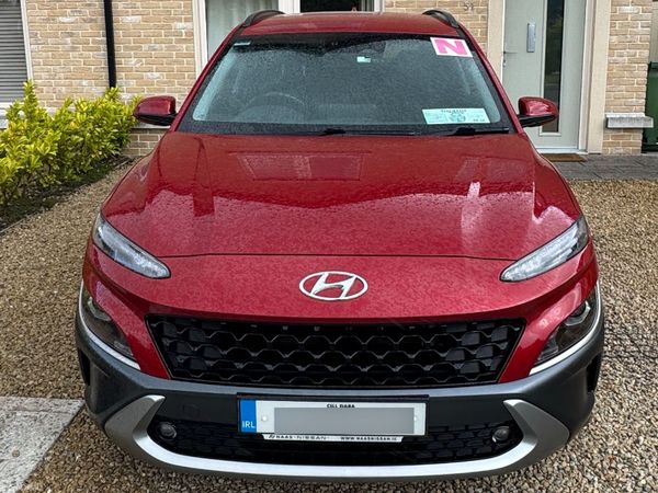 Hyundai KONA MPV, Petrol Hybrid, 2021, Red