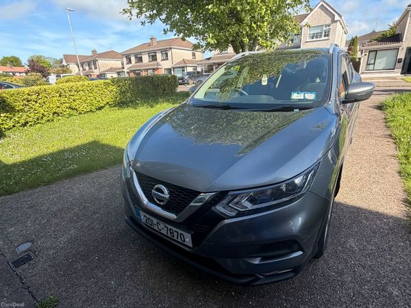 Nissan Qashqai MPV, Petrol, 2020, Grey