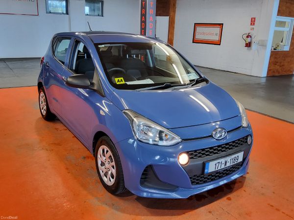 Hyundai i10 Hatchback, Petrol, 2017, Blue