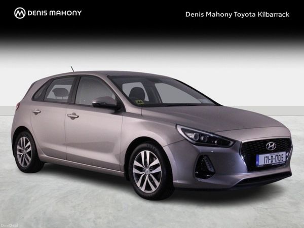 Hyundai i30 Hatchback, Petrol, 2017, White