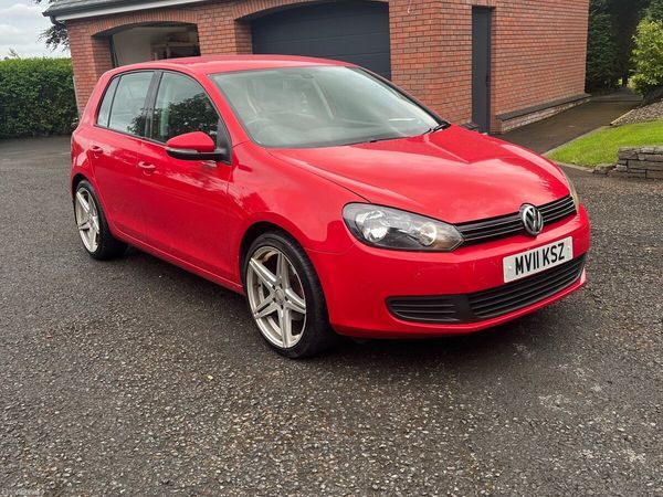 Volkswagen Golf Hatchback, Diesel, 2011, Red