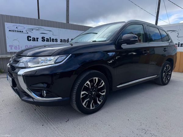Mitsubishi Outlander SUV, Petrol Plug-in Hybrid, 2016, Black