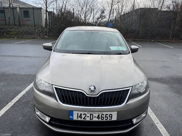 Skoda Rapid Saloon, Petrol, 2014, Beige