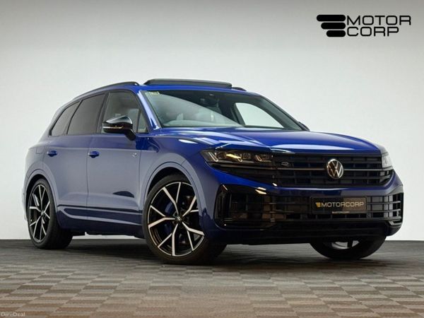 Volkswagen Touareg SUV, Petrol Plug-in Hybrid, 2025, Blue