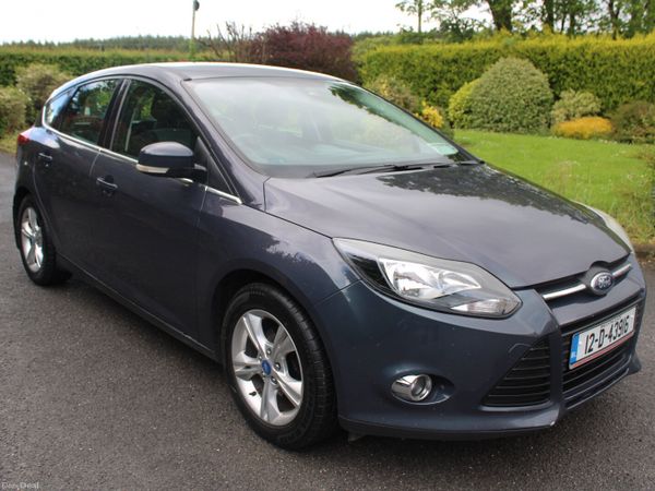 Ford Focus Hatchback, Diesel, 2012, Grey