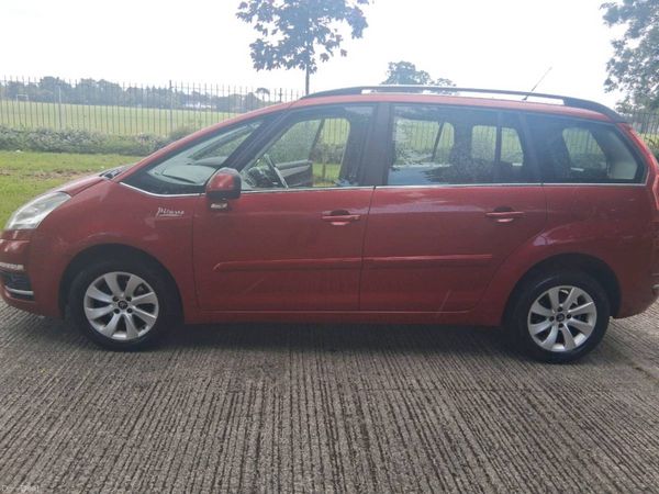 Citroen C4 Picasso MPV, Diesel, 2012, Red
