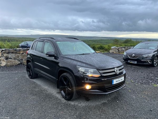 Volkswagen Tiguan SUV, Diesel, 2014, Black