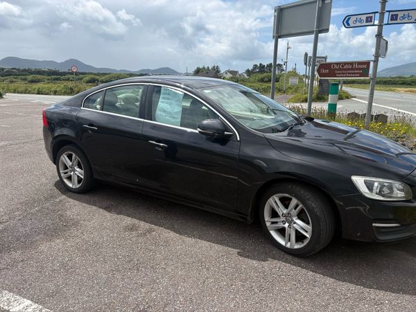 Volvo S60 Saloon, Diesel, 2014, Black