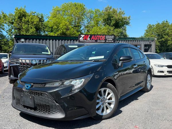 Toyota Corolla Hatchback, Petrol Hybrid, 2020, Black