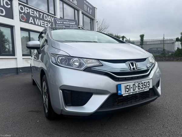 Honda Jazz Hatchback, Petrol Hybrid, 2015, Silver