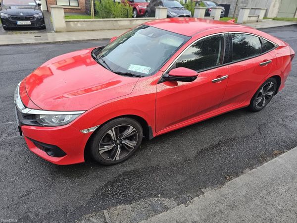 Honda Civic Saloon, Petrol, 2020, Red