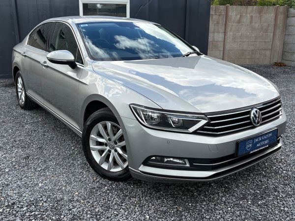Volkswagen Passat Saloon, Diesel, 2016, Silver