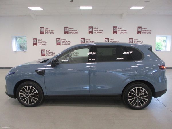 Leapmotor B10 SUV, Petrol Hybrid, 2026, Blue