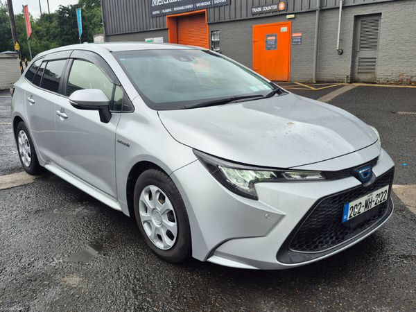 Toyota Corolla Estate, Petrol Hybrid, 2020, Silver
