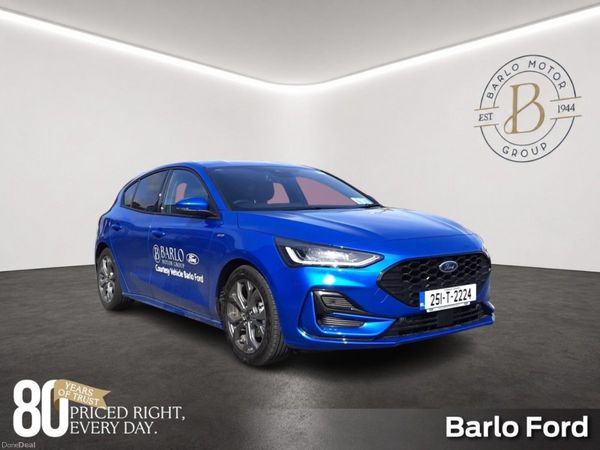 Ford Focus Hatchback, Petrol, 2025, Blue