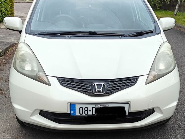 Honda Fit Hatchback, Petrol, 2008, White