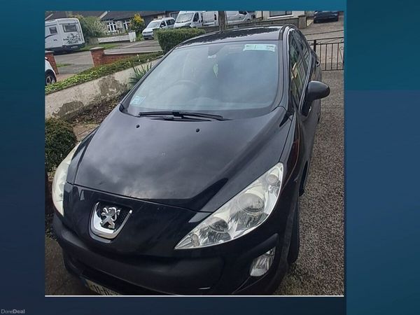 Peugeot 308 Hatchback, Diesel, 2011, Black