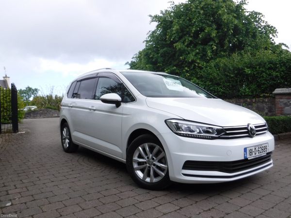 Volkswagen Touran SUV, Petrol, 2018, White