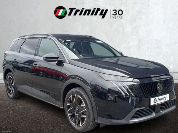 Peugeot 5008 MPV, Petrol, 2026, Black
