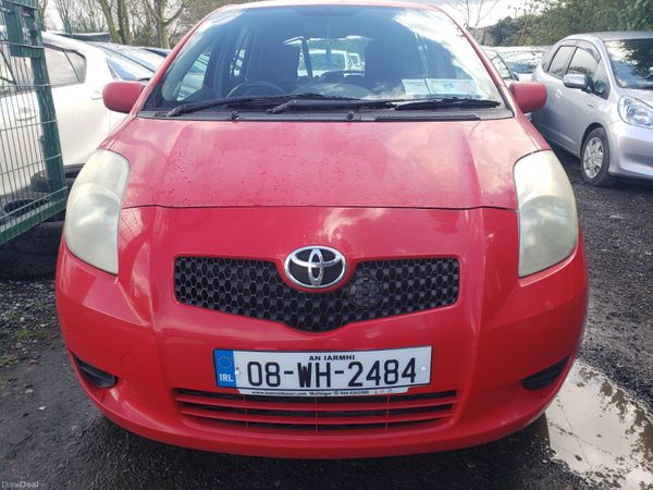 Toyota Yaris Hatchback, Petrol, 2008, Red