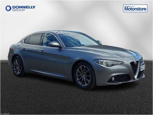 Alfa Romeo Giulia Saloon, Diesel, 2019, Grey