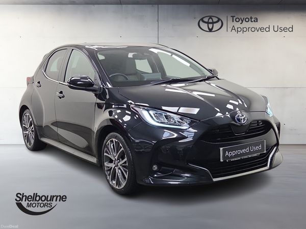 Toyota Yaris Hatchback, Petrol Hybrid, 2023, Black