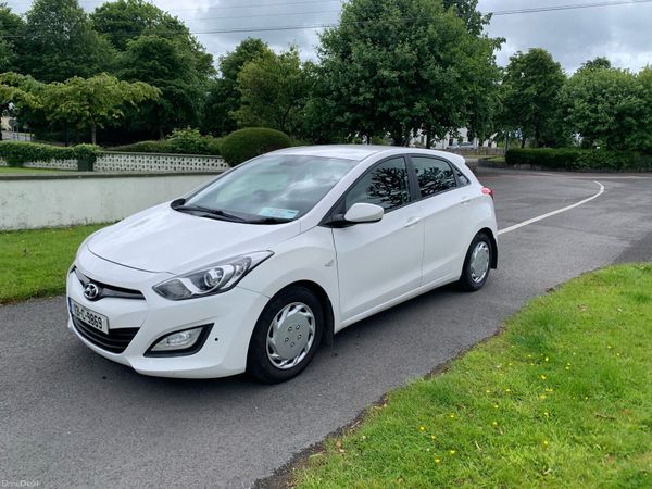 Hyundai i30 Hatchback, Diesel, 2013, White